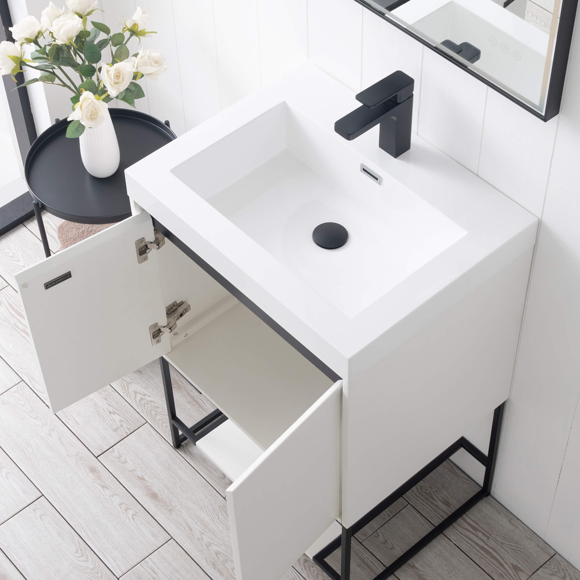 Porto 24" Bathroom Vanity #size_24" #color_matte white