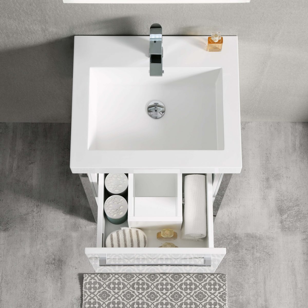 Riga 20" Bathroom Vanity  #size_20"  #color_glossy white