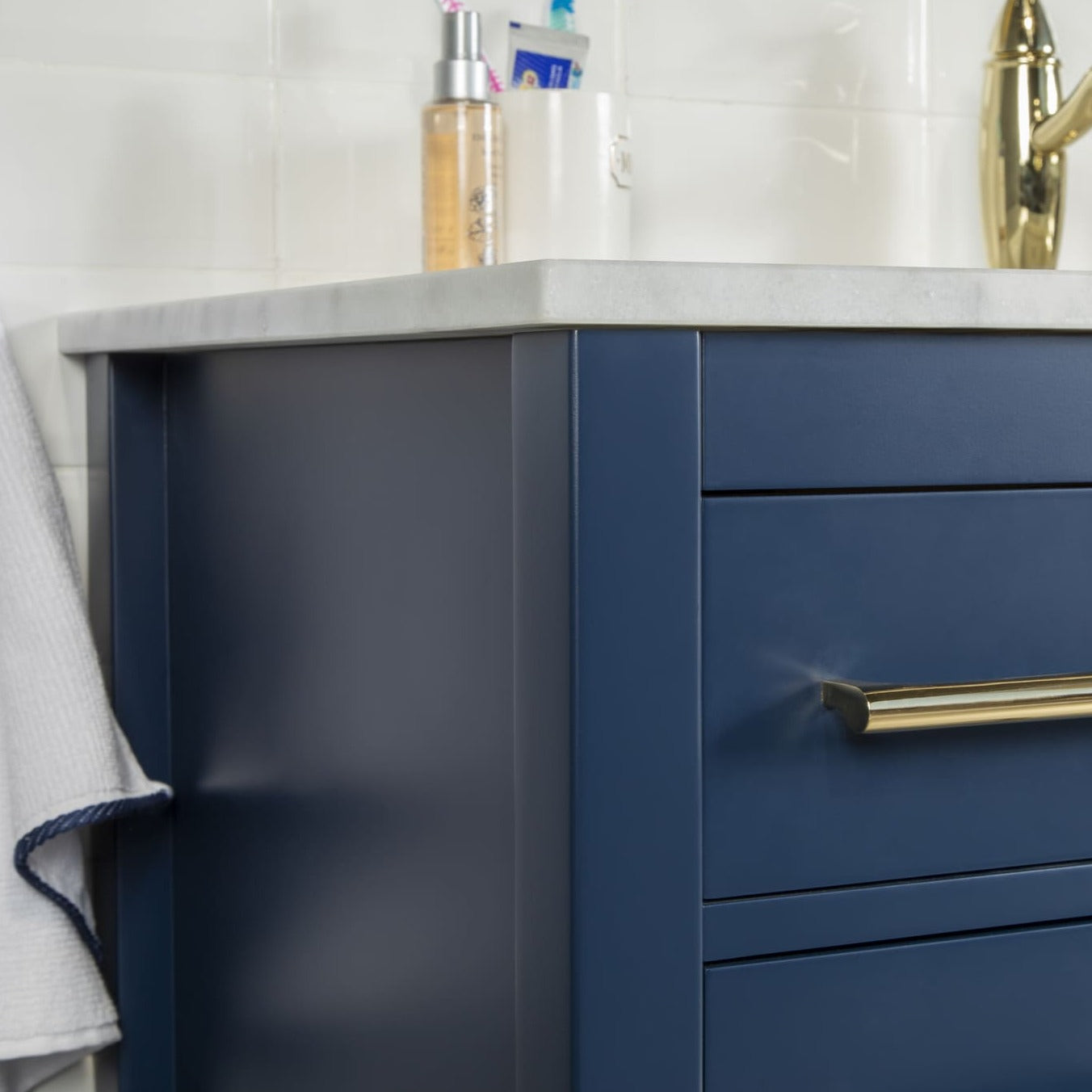 Ahley Bathroom Vanity Homelero 42"  #size_42"  #color_blue  #hardware_brass