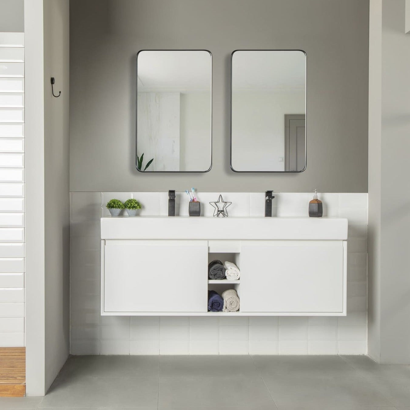 Gala Bathroom Vanity Homelero 60" #size_60" #color_white 