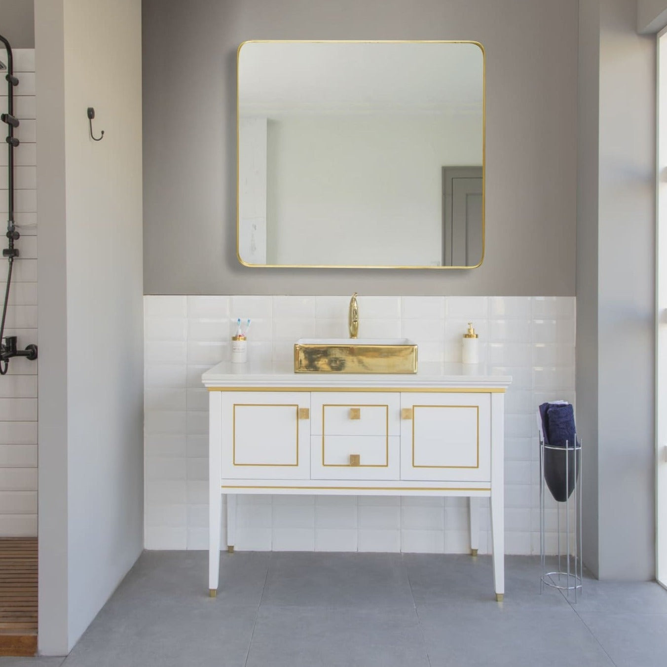 Manhattan Bathroom Vanity Homelero 48" #size_48" #color_white