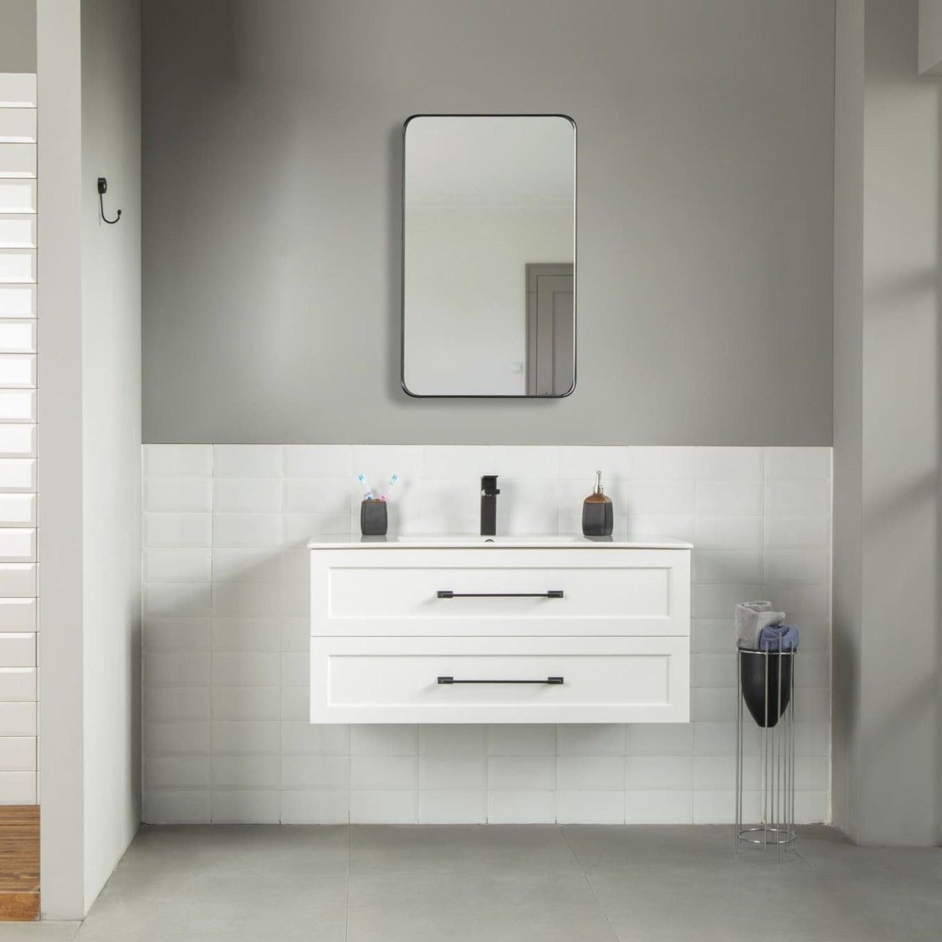 Nova Bathroom Vanity Homelero 36" #size_36" #color_white #hardware_black