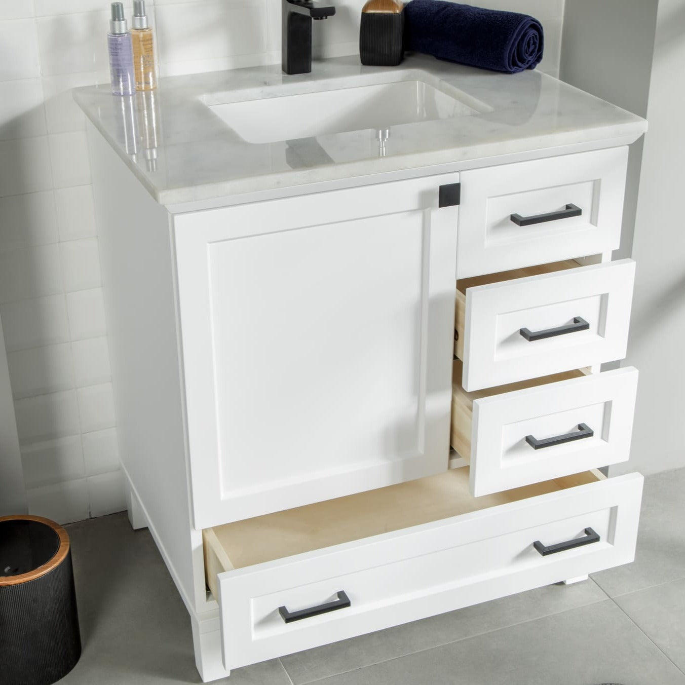 Paloma Bathroom Cabinets  Homelero 30"  #size_30"  #color_white #hardware_black