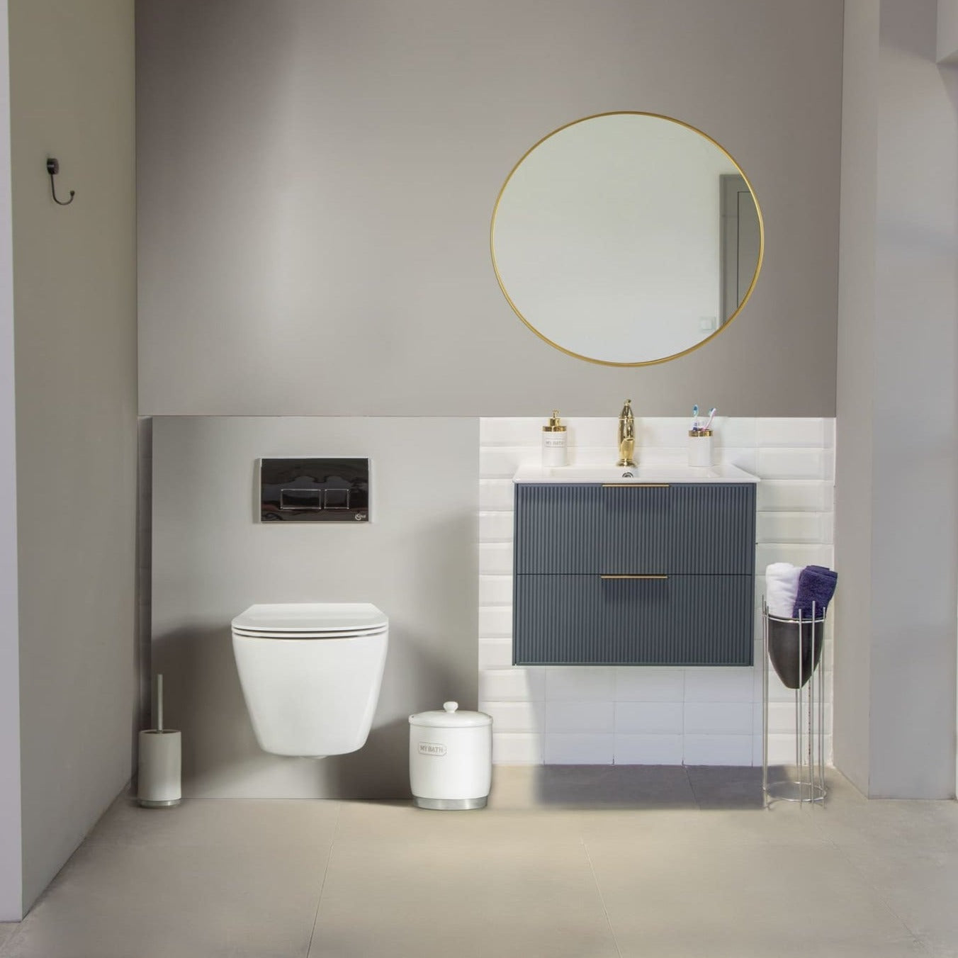 Sorrento Bathroom Vanity Homelero 24" #size_24" #color_forest green #hardware_brass