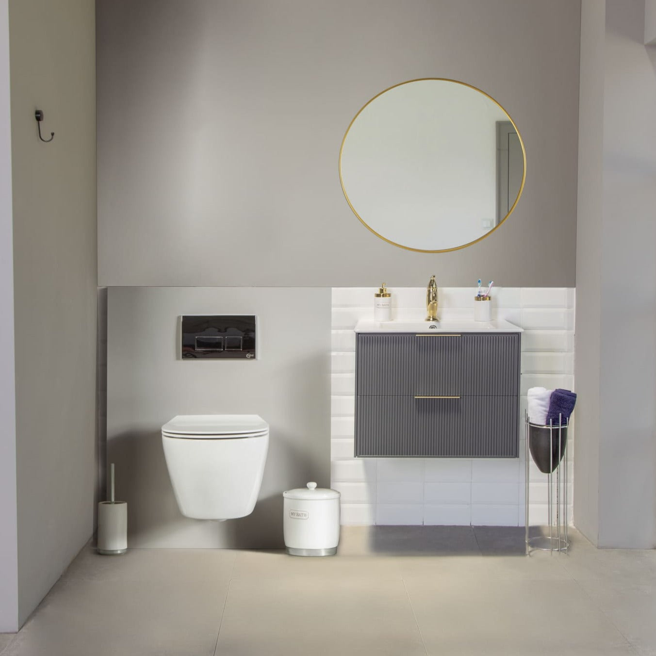 Sorrento Bathroom Vanity Homelero 24"  #size_24" #color_pepper #hardware_brass